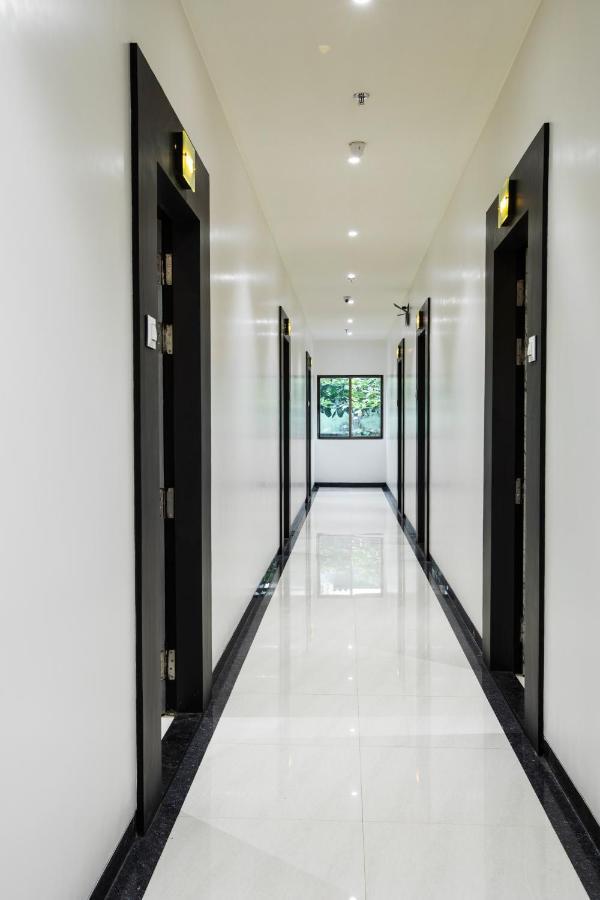 Hotel Megh Residency Navi Mumbai Exterior foto